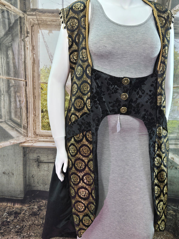 Gold and Black Brocade for Steampunk: Plus Size